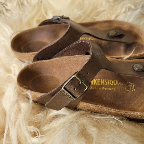 Birkenstock Size 36 - Picture 2 of 4